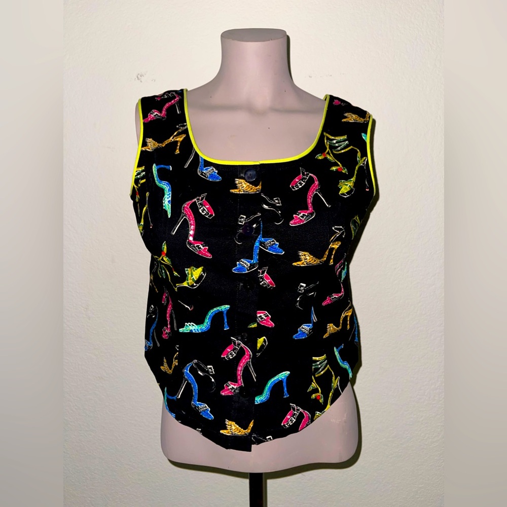Vintage Vanity‎ Collection Sequins High Heels Button up Sleeveless Top
